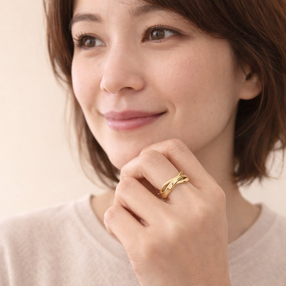 優雅に彩るフルイドラインリング│金属アレルギー対応│サージカルステンレス│つけっぱなし