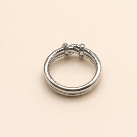 リング｜ノットデザイン｜サージカルステンレス│金アレ対応│つけっぱなしOK│頼れる Knot of Elegance Ring